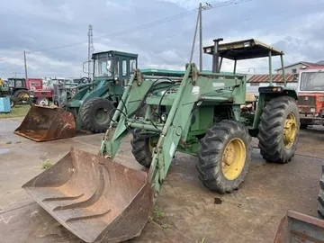 John Deere 2040